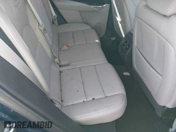 2020 Cadillac XT4 FWD Premium Luxury with VIN 1GYFZCR40LF085229, listed as a IAAI auction lot 41688726 with 19,739 mi miles. Bid and sale history available at carsss.com. Image 8.