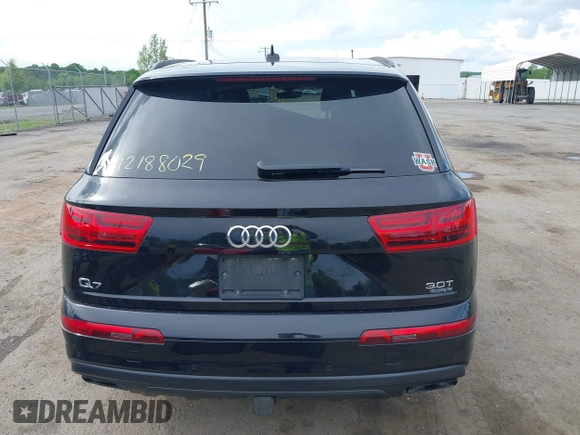 2018 Audi Q7 Prestige z VIN WA1VAAF75JD013490, wystawiony jako IAAI lot #42188029 z przebiegiem 124 894 mil mil oraz . Historia ofert i sprzedaży dostępna na DreamBid. Obrazek 16.