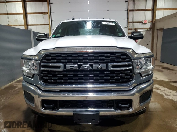 2022 Ram 3500 Big Horn with VIN 3C63RRHL5NG302769, listed as a Copart auction lot 74426614 with 48,549 mi miles and Clean Title. Bid and sale history available at carsss.com. Image 5.