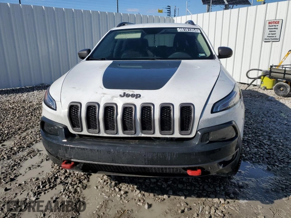 2018 Jeep Cherokee Trailhawk with VIN 1C4PJMBX0JD619737, listed as a Copart auction lot 46181354 with 117,381 mi miles and Clean Title. Bid and sale history available at carsss.com. Image 5.