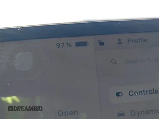 2023 Tesla Model 3 z VIN 5YJ3E1EA2PF410378, wystawiony jako IAAI lot #42265294 z przebiegiem 16 000 mil mil oraz . Historia ofert i sprzedaży dostępna na DreamBid. Obrazek 17.