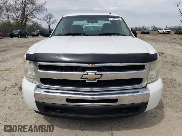 2010 Chevrolet Silverado 1500 LT with VIN 1GCSKSE30AZ142007, listed as a Copart auction lot 53021765 with 100,698 mi miles and Salvage Title. Bid and sale history available at DreamBid. Image 5.