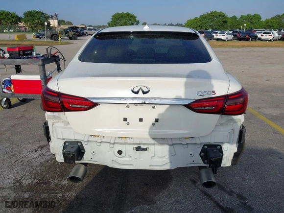 2020 Infiniti Q50 RED SPORT 400 with VIN JN1FV7AP3LM630448, listed as a IAAI auction lot 41732776 with NaN miles. Bid and sale history available at carsss.com. Image 16.