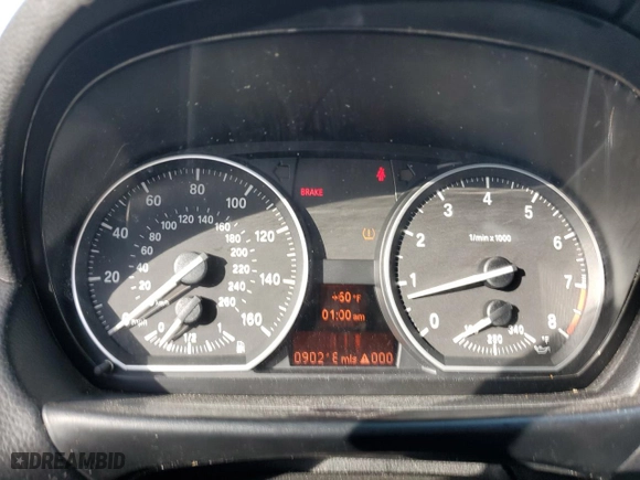 2011 BMW 1 Series 135i with VIN WBAUC9C5XBVM10215, listed as a Copart auction lot 41676675 with 0 mi miles and Clean Title. Bid and sale history available at carsss.com. Image 9.