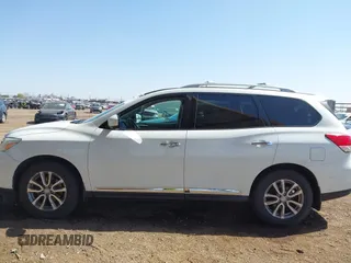 2015 Nissan Pathfinder Platinum with VIN 5N1AR2MM9FC618018, listed as a IAAI auction lot 41969749 with 182,955 mi miles and . Bid and sale history available at DreamBid. Image 14.