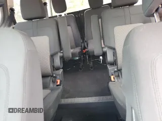 2022 Ford Transit Connect XL с VIN NM0GE9E23N1509108, выставлен на аукционе Copart как лот 47961695 с пробегом 35 779 миль миль и На запчасти • Non repairable. История ставок и продаж доступна на DreamBid. Изображение 10.