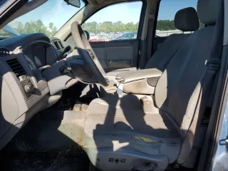 2005 Dodge Dakota ST with VIN 1D7HE28KX5S204098, listed as a Copart auction lot 69924624 with 326,213 mi miles and Salvage Title. Bid and sale history available at carsss.com. Image 7.