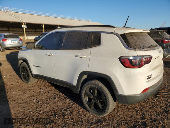 2017 Jeep Compass Latitude with VIN 3C4NJDBB4HT674613, listed as a Copart auction lot 46247355 with 124,299 mi miles and Salvage Title. Bid and sale history available at carsss.com. Image 2.