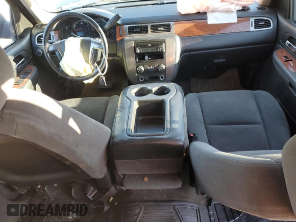 2007 GMC Yukon SLE w/3SA with VIN 1GKFC13C97J311870, listed as a Copart auction lot 44652555 with 142,104 mi miles and Salvage Title. Bid and sale history available at carsss.com. Image 8.