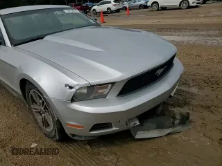 2012 Ford Mustang Premium with VIN 1ZVBP8AM5C5210831, listed as a Copart auction lot 58858065 with 196,564 mi miles and Salvage title. Bid and sale history available at DreamBid. Image 13.