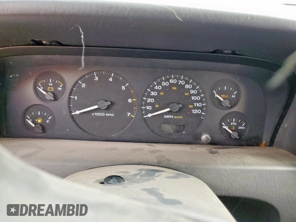 2004 Jeep Grand Cherokee Laredo z VIN 1J4GW48S54C357201, wystawiony jako Copart lot #59083985 z przebiegiem Nie podano mil oraz Nie do naprawy • Non repairable. Historia ofert i sprzedaży dostępna na DreamBid. Obrazek 9.
