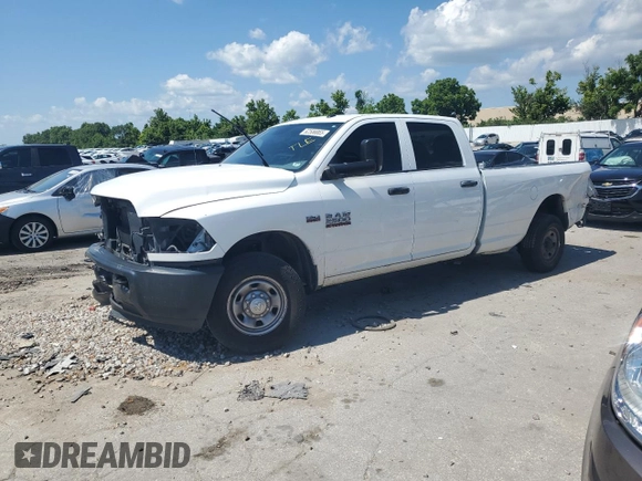 2017 Ram 2500 Tradesman z VIN 3C6TR4HT8HG578001, wystawiony jako Copart lot #62586865 z przebiegiem 261 103 mil mil oraz Szkoda całkowita • Salvage title. Historia ofert i sprzedaży dostępna na DreamBid. Obrazek 1.