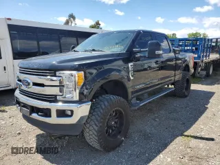 2017 Ford F-250 Lariat z VIN 1FT7W2BTXHEF17286, wystawiony jako Copart lot #55722875 z przebiegiem 75 231 mil mil oraz Czysty tytuł • Clean title. Historia ofert i sprzedaży dostępna na DreamBid. Obrazek 1.