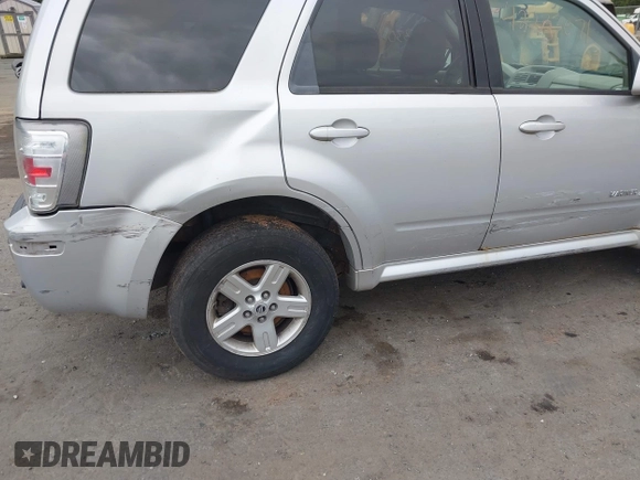 2008 Mercury Mariner с VIN 4M2CU39H68KJ30127, выставлен на аукционе IAAI как лот 42233071 с пробегом 126 904 миль миль и . История ставок и продаж доступна на DreamBid. Изображение 12.