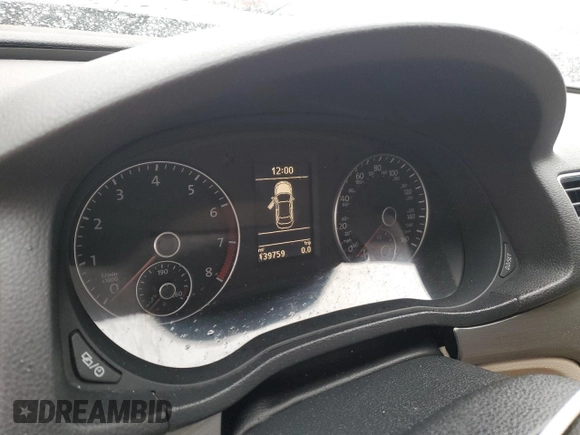 2014 Volkswagen Passat SE with VIN 1VWBT7A37EC098304, listed as a Copart auction lot 47941165 with 139,759 mi miles and Salvage title. Bid and sale history available at DreamBid. Image 9.