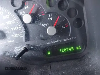 2005 Ford Explorer XLT z VIN 1FMZU63E85ZA68244, wystawiony jako IAAI lot #42397955 z przebiegiem 120 745 mil mil oraz . Historia ofert i sprzedaży dostępna na DreamBid. Obrazek 7.
