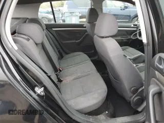 2008 Volkswagen Rabbit S с VIN WVWDB71K68W015244, выставлен на аукционе Copart как лот 52743215 с пробегом 141 946 миль миль и Списание • Salvage title. История ставок и продаж доступна на DreamBid. Изображение 10.