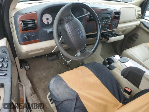 2005 Ford F-250 XL with VIN 1FTSW21P65ED22554, listed as a Copart auction lot 75177884 with 308,817 mi miles and Salvage Title. Bid and sale history available at DreamBid. Image 8.