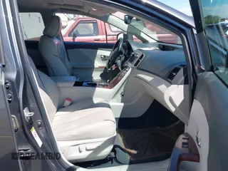 2011 Toyota Venza with VIN 4T3ZK3BB6BU045685, listed as a IAAI auction lot 42652892 with 195,507 mi miles and . Bid and sale history available at DreamBid. Image 5.