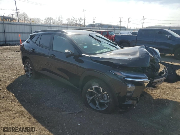 2025 Chevrolet Trax LT with VIN KL77LHEP6SC035408, listed as a Copart auction lot 49240705 with 4,783 mi miles and Salvage Title. Bid and sale history available at carsss.com. Image 4.