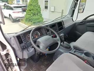 2019 Isuzu NQR IBT PWL with VIN JALE5W161K7304962, listed as a Copart auction lot 76348614 with 110,669 mi miles and Clean Title. Bid and sale history available at carsss.com. Image 6.