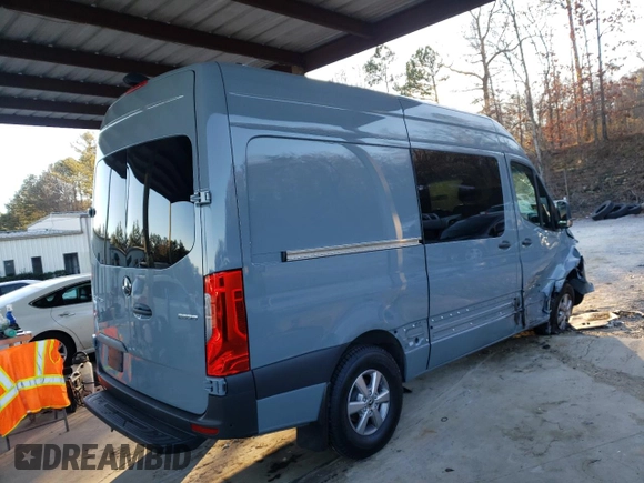2024 Mercedes-Benz Sprinter Cargo with VIN W1W4NBHY6RP664787, listed as a Copart auction lot 89379995 with 1,366 mi miles and Salvage Title. Bid and sale history available at carsss.com. Image 3.