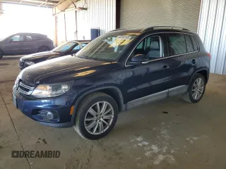 2012 Volkswagen Tiguan SE z VIN WVGBV7AX4CW608972, wystawiony jako Copart lot #50383155 z przebiegiem 109 882 mil mil oraz Czysty tytuł • Clean title. Historia ofert i sprzedaży dostępna na DreamBid. Obrazek 1.