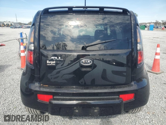 2010 Kia Soul + with VIN KNDJT2A23A7127079, listed as a Copart auction lot 88936035 with 101,690 mi miles and Salvage Title. Bid and sale history available at carsss.com. Image 6.