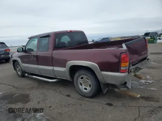 2000 GMC New Sierra 1500 SL with VIN 2GTEC19V1Y1185757, listed as a Copart auction lot 42606995 with 113,635 mi miles and Salvage Title. Bid and sale history available at carsss.com. Image 2.