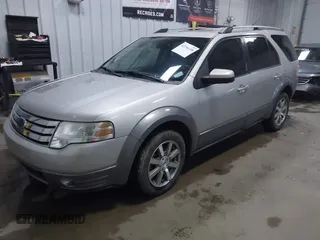 2008 Ford Taurus X SEL с VIN 1FMDK02W88GA12389, выставлен на аукционе IAAI как лот 42296138 с пробегом 127 484 миль миль и . История ставок и продаж доступна на DreamBid. Изображение 2.