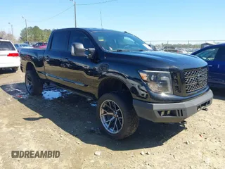 2018 Nissan Titan XD SV with VIN 1N6BA1F42JN526363, listed as a IAAI auction lot 41757120 with 89,759 mi miles. Bid and sale history available at carsss.com. Image 1.