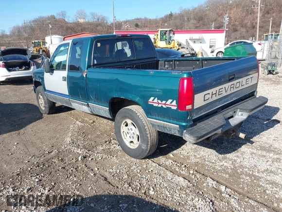 1997 Chevrolet Silverado 1500 with VIN 2GCEK19R5V1186749, listed as a IAAI auction lot 41738002 with 235,184 mi miles and . Bid and sale history available at DreamBid. Image 3.