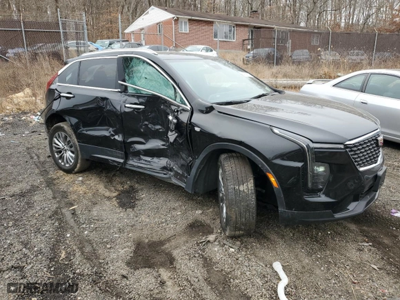 2024 Cadillac XT4 AWD Premium Luxury with VIN 1GYFZDR43RF158687, listed as a Copart auction lot 44529515 with 20,754 mi miles and Clean Title. Bid and sale history available at carsss.com. Image 4.