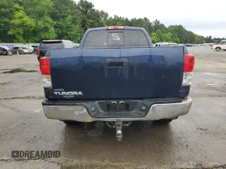 2010 Toyota Tundra z VIN 5TFRM5F12AX001734, wystawiony jako Copart lot #55806245 z przebiegiem Nie podano mil oraz Szkoda całkowita • Salvage title. Historia ofert i sprzedaży dostępna na DreamBid. Obrazek 6.