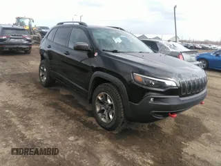 2019 Jeep Cherokee Trailhawk with VIN 1C4PJMBX1KD331128, listed as a IAAI auction lot 41983976 with 110,190 mi miles and . Bid and sale history available at DreamBid. Image 1.