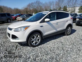 2013 Ford Escape SEL with VIN 1FMCU9H94DUD83122, listed as a Copart auction lot 51370475 with 178,111 mi miles and Clean Title. Bid and sale history available at carsss.com. Image 1.