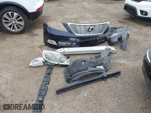2009 Lexus LS 460 с VIN JTHCL46F995003808, выставлен на аукционе IAAI как лот 42236646 с пробегом 132 083 миль миль и . История ставок и продаж доступна на DreamBid. Изображение 12.