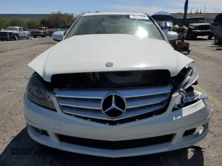 2008 Mercedes-Benz C 300 Sport z VIN WDDGF54X68R013950, wystawiony jako Copart lot #53388265 z przebiegiem 171 032 mil mil oraz Szkoda całkowita • Salvage title. Historia ofert i sprzedaży dostępna na DreamBid. Obrazek 5.