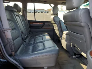 2007 Lexus LX 470 with VIN JTJHT00W374027661, listed as a Copart auction lot 76673684 with 112,184 mi miles and Salvage Title. Bid and sale history available at carsss.com. Image 11.