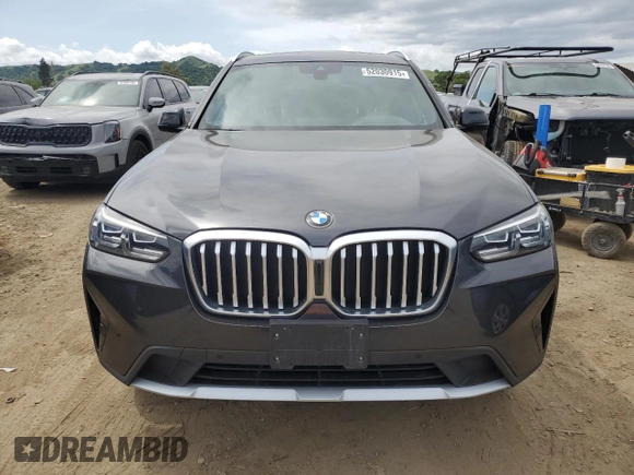2022 BMW X3 xDrive30i with VIN 5UX53DP02N9J49988, listed as a Copart auction lot 52030915 with 32,916 mi miles and Salvage Title. Bid and sale history available at DreamBid. Image 5.
