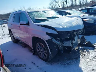 2020 Chevrolet Traverse Premier with VIN 1GNEVKKW3LJ253520, listed as a IAAI auction lot 41523545 with 71,292 mi miles. Bid and sale history available at carsss.com. Image 1.