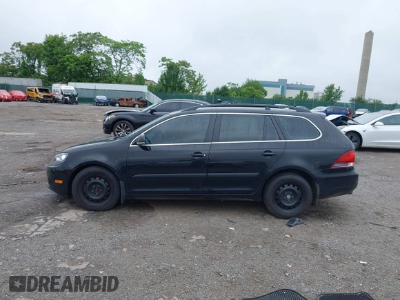 2012 Volkswagen Jetta TDI w/Sunroof & Nav with VIN 3VWPL7AJ2CM634950, listed as a IAAI auction lot 42445319 with 111,436 mi miles and . Bid and sale history available at DreamBid. Image 15.
