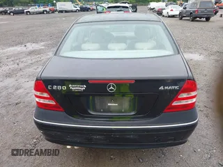 2007 Mercedes-Benz C 280 Luxury z VIN WDBRF92H07F920830, wystawiony jako IAAI lot #42471033 z przebiegiem 152 640 mil mil oraz . Historia ofert i sprzedaży dostępna na DreamBid. Obrazek 12.