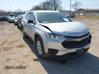 2020 Chevrolet Traverse LS with VIN 1GNEVFKW8LJ217698, listed as a IAAI auction lot 41783103 with 61,040 mi miles. Bid and sale history available at carsss.com. Image 1.