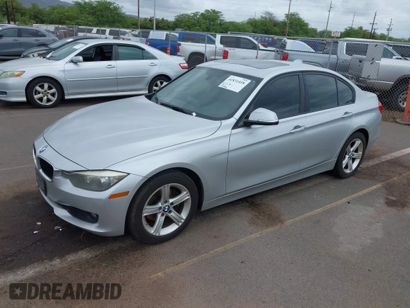 2013 BMW 3 Series 328i with VIN WBA3A5C58DF603194, listed as a IAAI auction lot 41831418 with 172,046 mi miles. Bid and sale history available at carsss.com. Image 2.