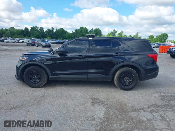 2020 Ford Police Interceptor Utility z VIN 1FM5K8AB4LGB67340, wystawiony jako IAAI lot #41982702 z przebiegiem 37 275 mil mil oraz . Historia ofert i sprzedaży dostępna na DreamBid. Obrazek 14.