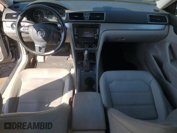2015 Volkswagen Passat Limited Edition Edition с VIN 1VWAT7A36FC098372, выставлен на аукционе Copart как лот 62007255 с пробегом 147 557 миль миль и Чистый • Clean title. История ставок и продаж доступна на DreamBid. Изображение 8.