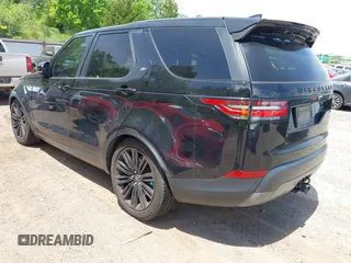 2017 Land Rover Discovery HSE z VIN SALRRBBV1HA021519, wystawiony jako IAAI lot #42234700 z przebiegiem Nie podano mil oraz . Historia ofert i sprzedaży dostępna na DreamBid. Obrazek 3.