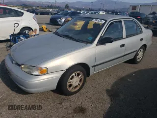2001 Chevrolet Prizm z VIN 1Y1SK52811Z447352, wystawiony jako Copart lot #73916394 z przebiegiem 89 265 mil mil oraz Szkody całkowita. Historia ofert i sprzedaży dostępna na DreamBid. Obrazek 1.
