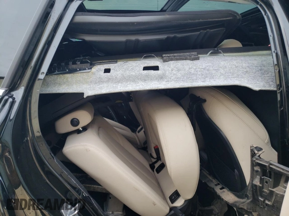 2020 BMW X1 xDrive28i z VIN WBXJG9C02L5P82408, wystawiony jako Copart lot #43805615 z przebiegiem 23 111 mil mil oraz Szkoda całkowita • Salvage title. Historia ofert i sprzedaży dostępna na DreamBid. Obrazek 10.